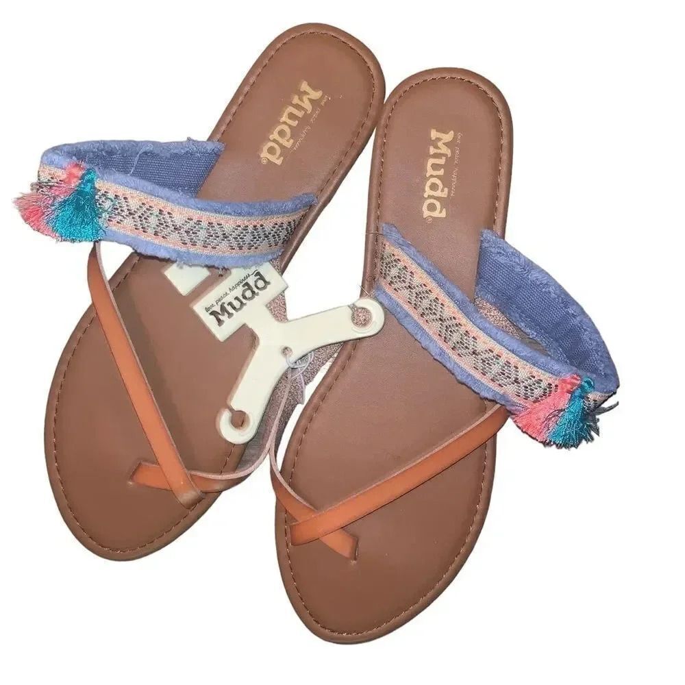 Mudd tassel sandals
